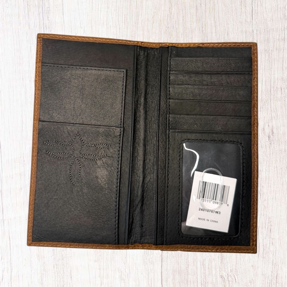 Justin Boots, Rodeo Wallet With Yoke and Concho - Picture 3 of 5